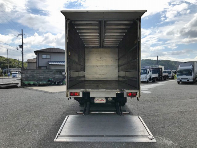 日野レンジャーアルミウイング中型（4t）[写真13]