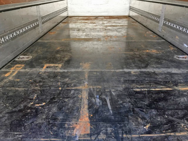 日野レンジャーアルミウイング中型（4t）[写真15]