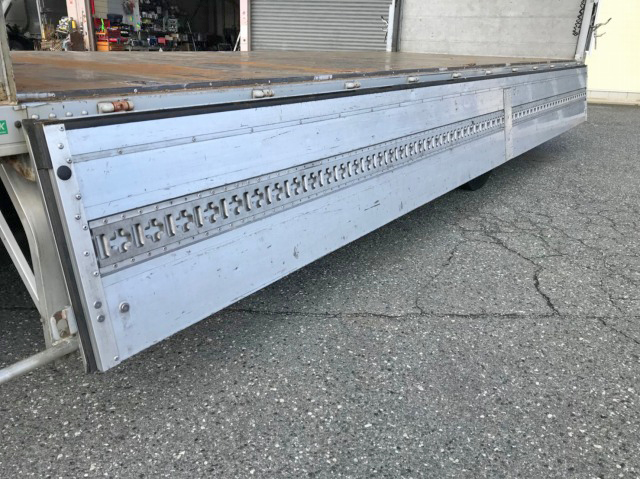 日野レンジャーアルミウイング中型（4t）[写真22]