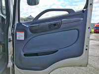 日野レンジャーアルミウイング中型（4t）[写真30]