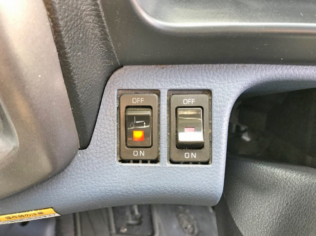 日野レンジャーアルミウイング中型（4t）[写真37]