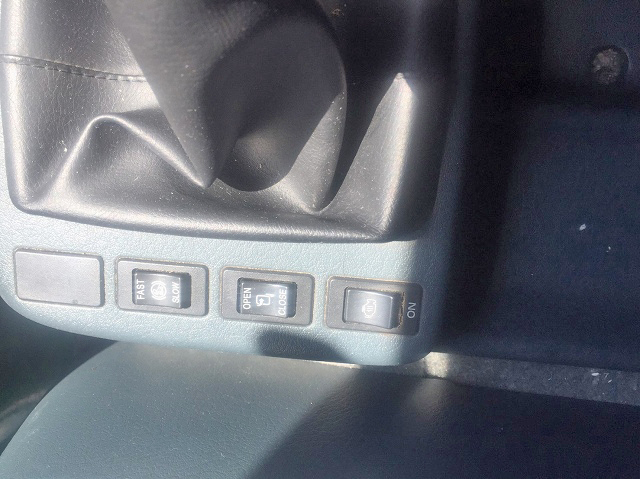 UDトラックスコンドルアルミウイング中型（4t）[写真25]