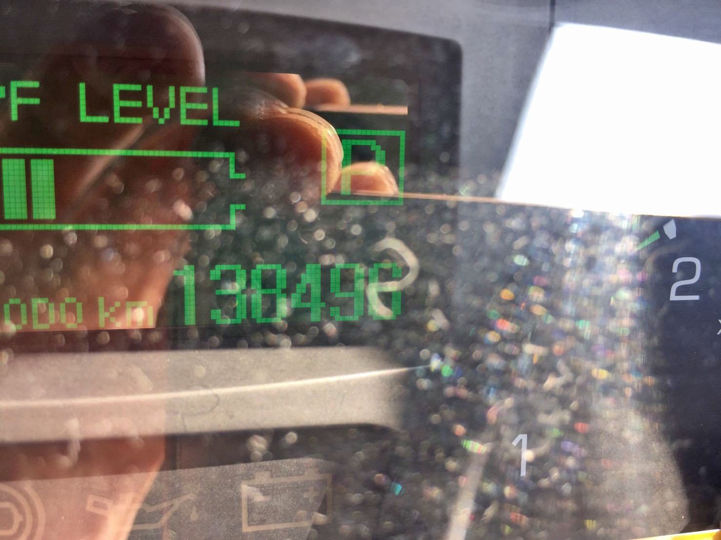 三菱ふそうキャンターアルミバン小型（2t・3t）[写真28]