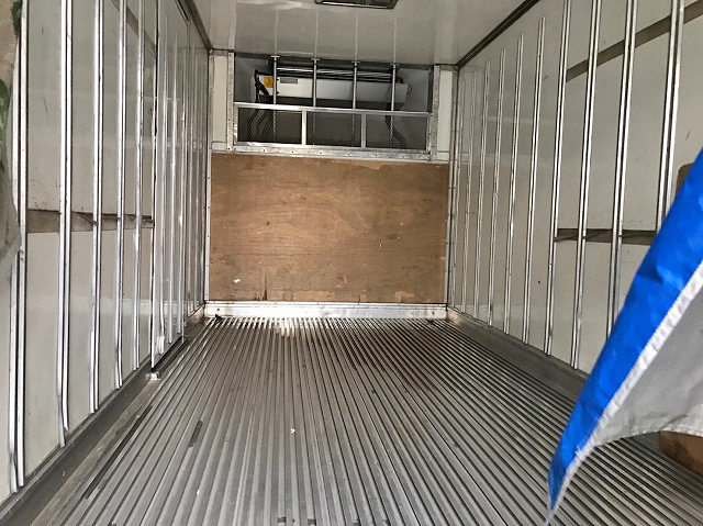 日野デュトロ冷凍車（冷蔵車）小型（2t・3t）[写真11]