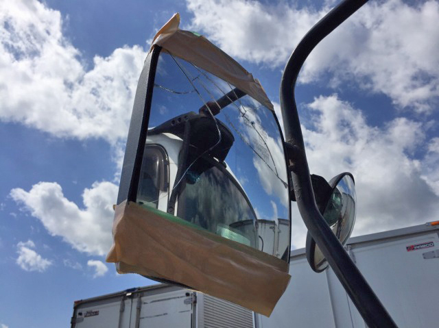 UDトラックスコンドルアルミブロック中型（4t）[写真15]