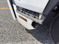 UDトラックスコンドルアルミブロック中型（4t）[写真16]