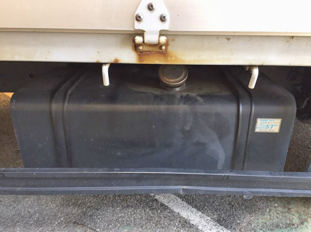 UDトラックスコンドルアルミブロック中型（4t）[写真19]