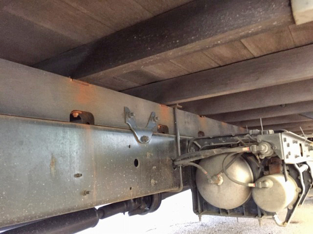 UDトラックスコンドルアルミブロック中型（4t）[写真20]