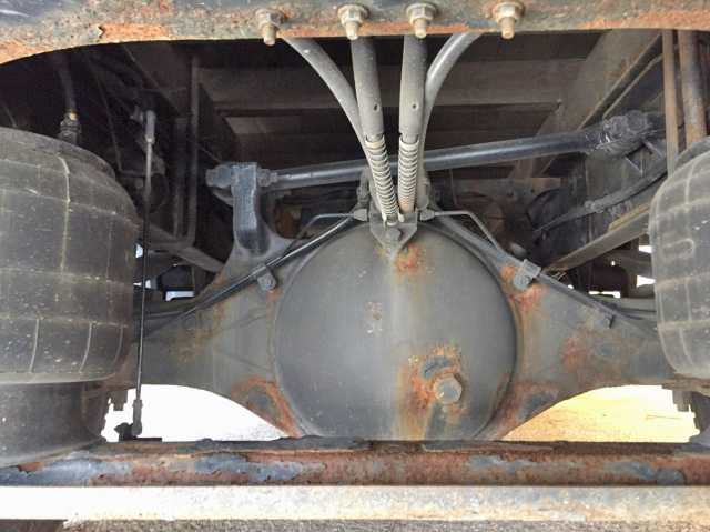 UDトラックスコンドルアルミブロック中型（4t）[写真21]