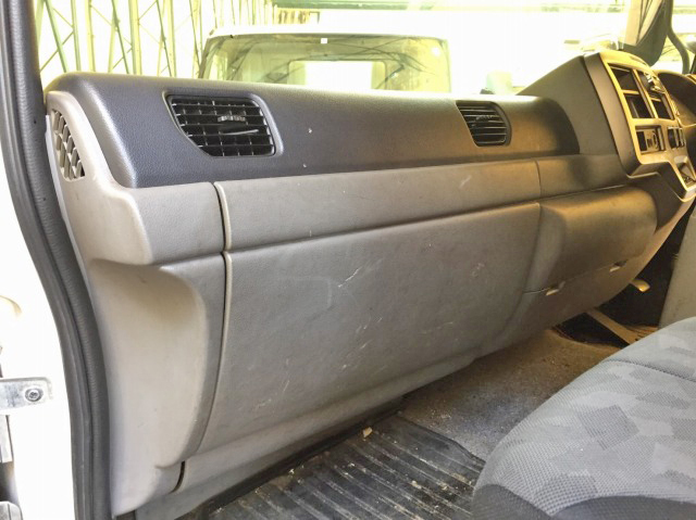 UDトラックスコンドルアルミブロック中型（4t）[写真30]