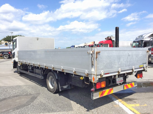 UDトラックスコンドルアルミブロック中型（4t）[写真04]