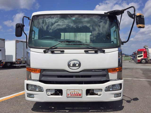 UDトラックスコンドルアルミブロック中型（4t）[写真07]