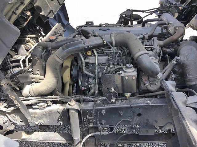 いすゞフォワードアルミウイング中型（4t）[写真22]