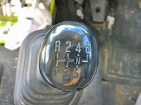 いすゞフォワードアルミウイング中型（4t）[写真30]