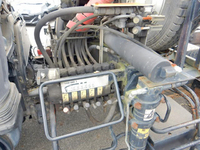 いすゞフォワードヒアブ付コンテナ専用車増トン（6t・8t）[写真13]