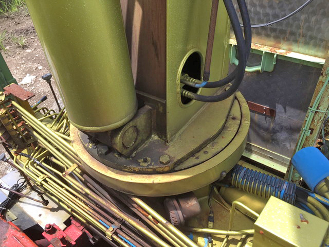 日野プロフィアセルフクレーン4段大型（10t）[写真12]