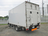 いすゞエルフ冷凍車（冷蔵車）小型（2t・3t）[写真02]