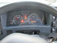 いすゞエルフ冷凍車（冷蔵車）小型（2t・3t）[写真36]