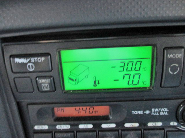 いすゞエルフ冷凍車（冷蔵車）小型（2t・3t）[写真38]