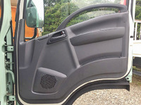 いすゞエルフパッカー車（塵芥車）小型（2t・3t）[写真27]