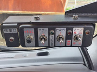 いすゞエルフパッカー車（塵芥車）小型（2t・3t）[写真37]