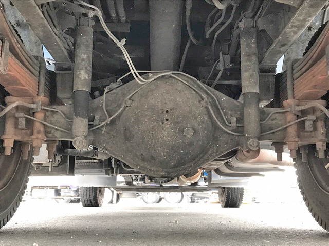 三菱ふそうキャンターパッカー車（塵芥車）小型（2t・3t）[写真22]