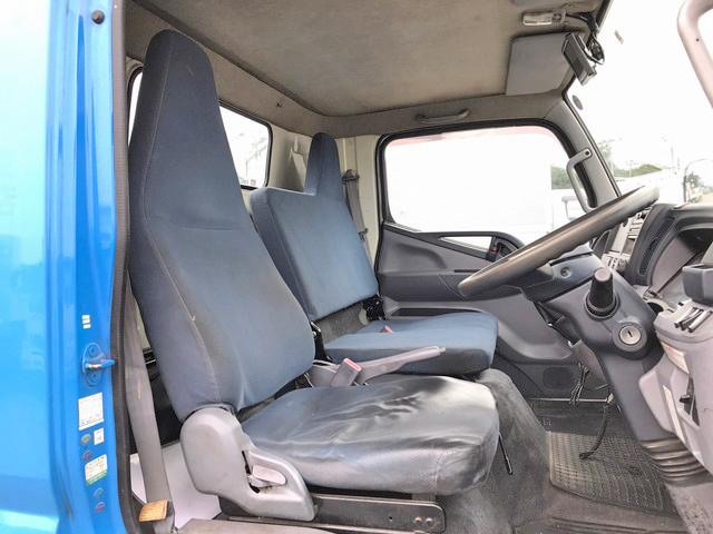 三菱ふそうキャンターパッカー車（塵芥車）小型（2t・3t）[写真29]