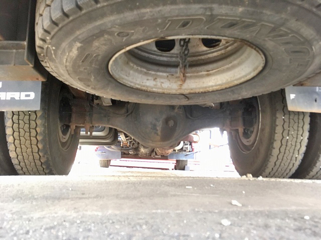 いすゞフォワードユニック4段中型（4t）[写真27]