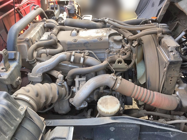 いすゞフォワードユニック4段中型（4t）[写真29]