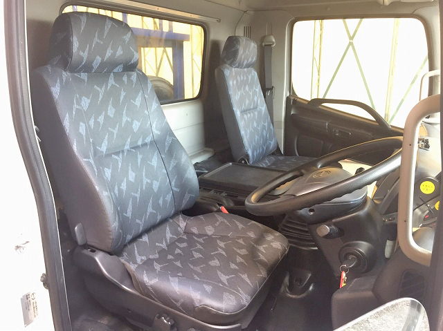 日野レンジャーフックロール増トン（6t・8t）[写真27]