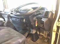 日野レンジャーフックロール増トン（6t・8t）[写真30]