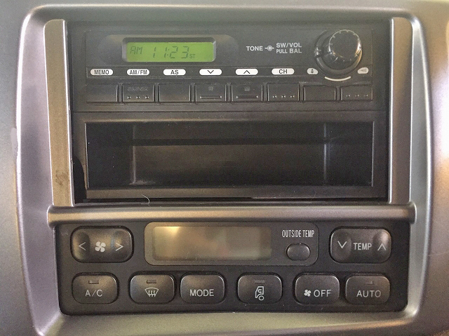 日野レンジャーフックロール増トン（6t・8t）[写真31]