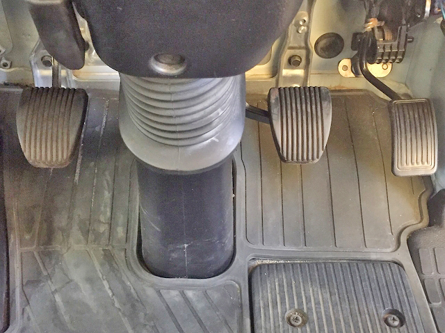 日野レンジャーフックロール増トン（6t・8t）[写真37]