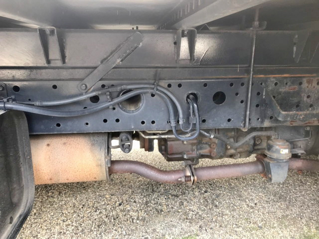 マツダタイタンパネルバン小型（2t・3t）[写真13]