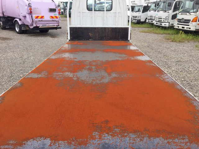 日産アトラス平ボディ小型（2t・3t）[写真12]