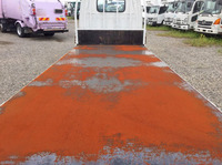 日産アトラス平ボディ小型（2t・3t）[写真12]