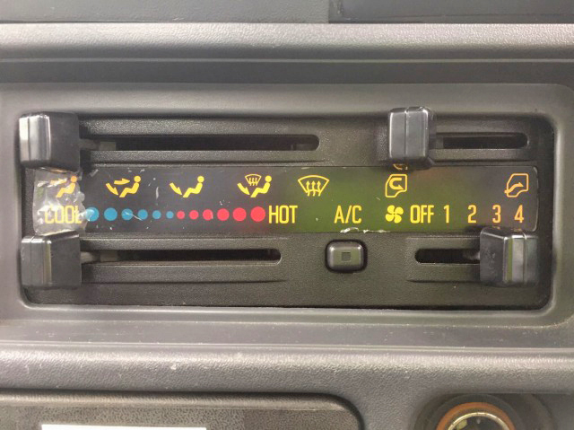 日産アトラス平ボディ小型（2t・3t）[写真34]