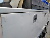 いすゞエルフ高所作業車小型（2t・3t）[写真14]