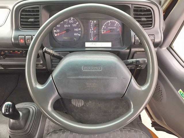 いすゞエルフアルミブロック小型（2t・3t）[写真33]