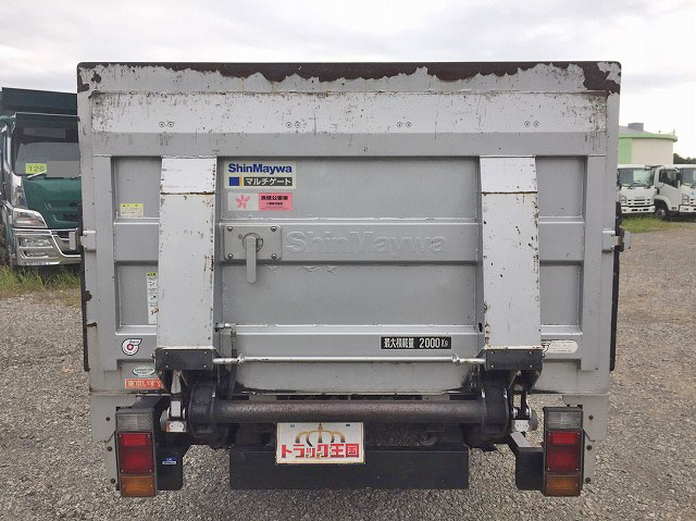 いすゞエルフアルミブロック小型（2t・3t）[写真09]