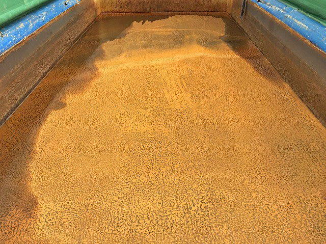 三菱ふそうスーパーグレートダンプ大型（10t）[写真13]