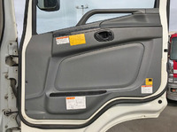 三菱ふそうスーパーグレートダンプ大型（10t）[写真28]