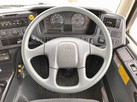 三菱ふそうスーパーグレートダンプ大型（10t）[写真34]