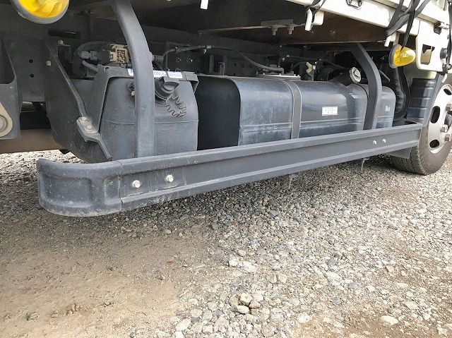 三菱ふそうキャンター幌車小型（2t・3t）[写真17]