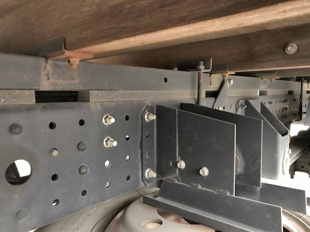 三菱ふそうキャンター幌車小型（2t・3t）[写真20]