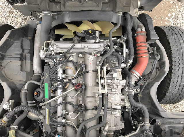 三菱ふそうキャンター幌車小型（2t・3t）[写真24]