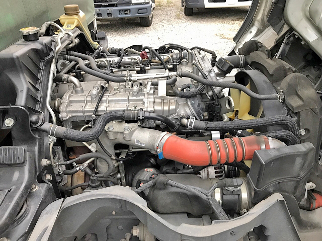 三菱ふそうキャンター幌車小型（2t・3t）[写真26]