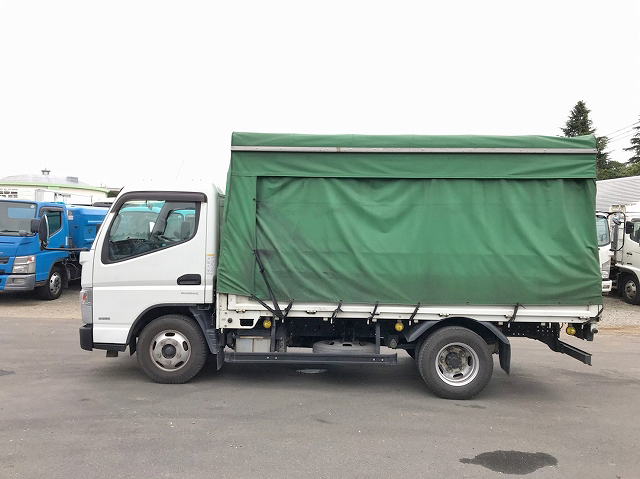 三菱ふそうキャンター幌車小型（2t・3t）[写真05]