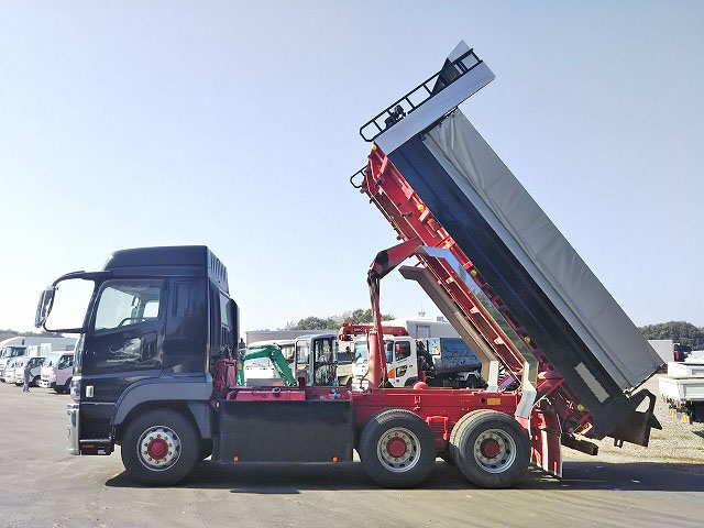 三菱ふそうスーパーグレートダンプ大型（10t）[写真06]