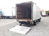 トヨタダイナアルミバン小型（2t・3t）[写真02]